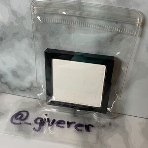 WHITE (#1) Bobbi Brown Discontinued Eyeshadow